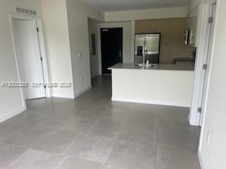 Building Photo - 16395 Biscayne Blvd