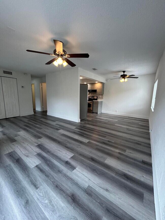 Building Photo - 2229 NW 59th Ave