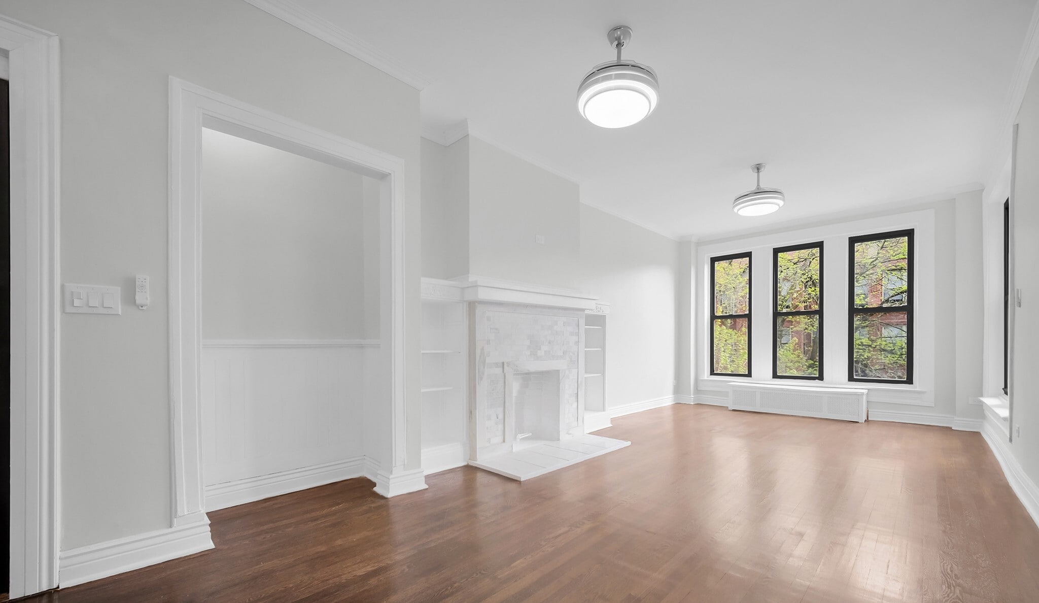 Building Photo - 5132 S Drexel Ave