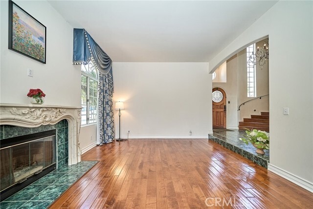 Building Photo - 1089 Village Dr