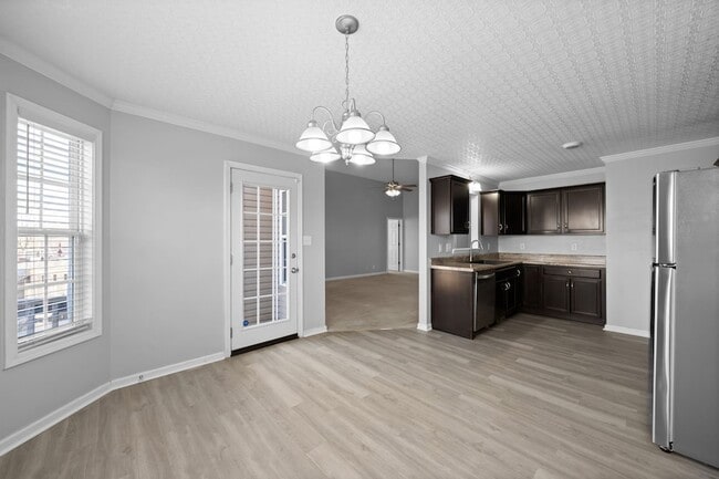 Building Photo - 1351 Francesca Drive