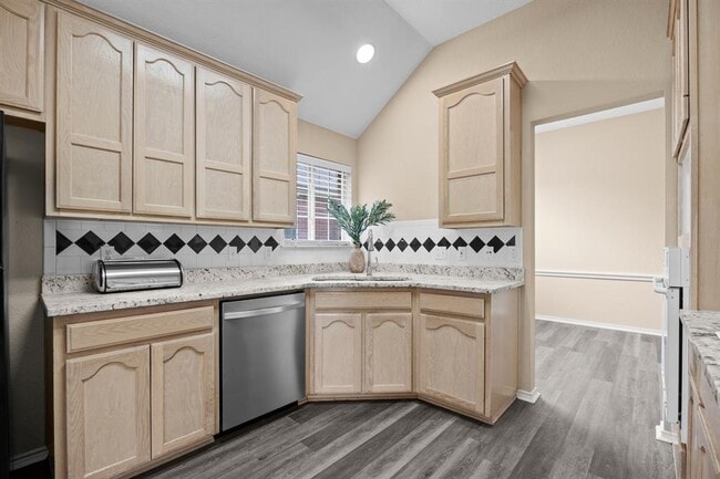 Building Photo - 12801 Withers Way