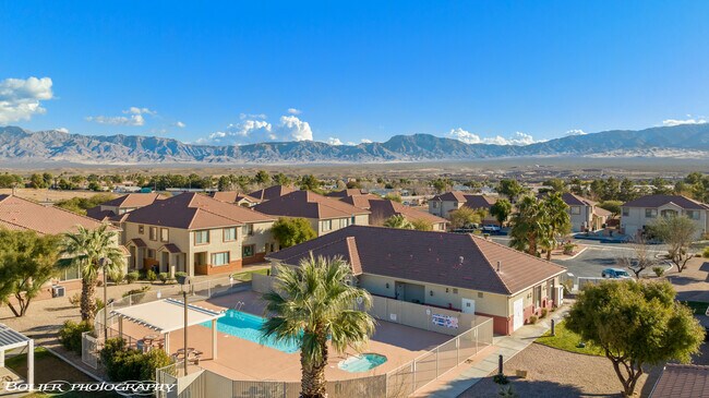 Building Photo - 95 Shade Tree Ln