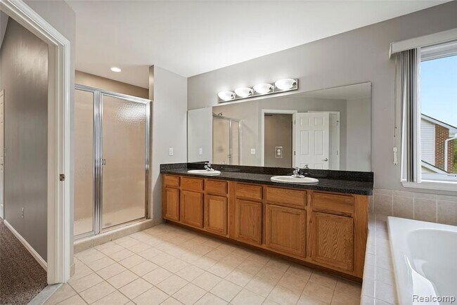 Building Photo - 50353 Livingston Dr