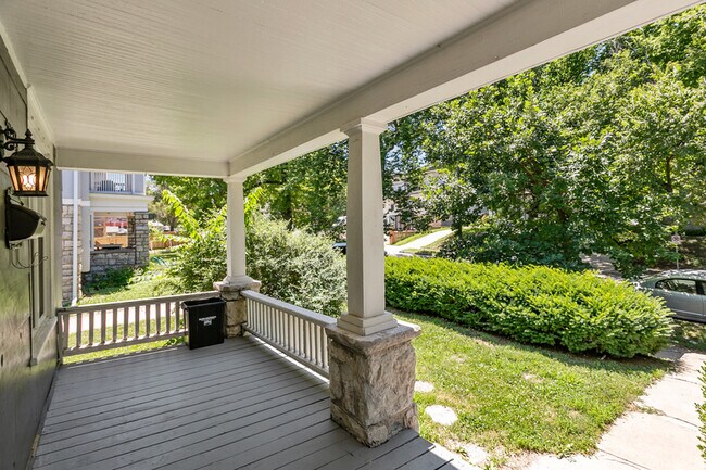 Building Photo - 3815 Wyoming St