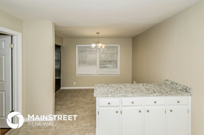 Building Photo - 229 Chickasaw Dr