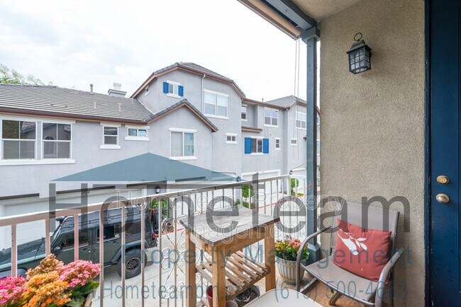 Building Photo - 1549 Barberry Pl
