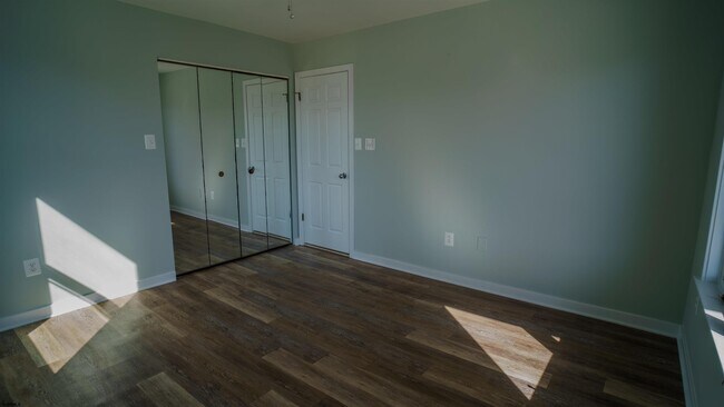 Building Photo - 3719 Ocean Ave