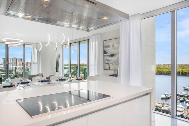 Building Photo - 330 Sunny Isles Blvd