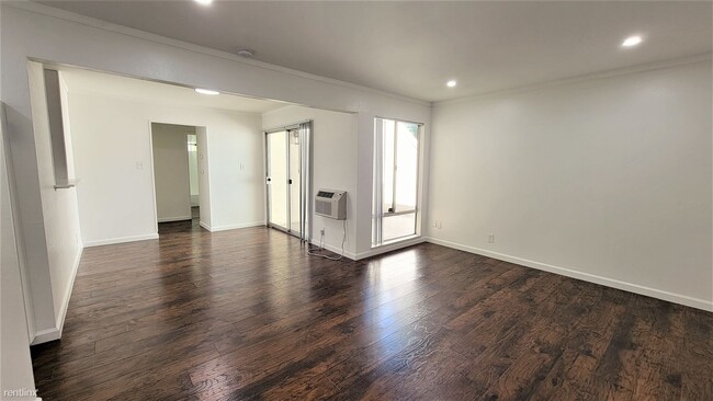 Building Photo - 2 br, 1 bath Condo - 1740 Laguna Street D