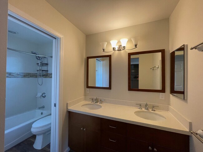 Building Photo - 16 Kahoma Village Loop