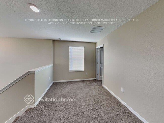 Building Photo - 5140 White Chicory Dr