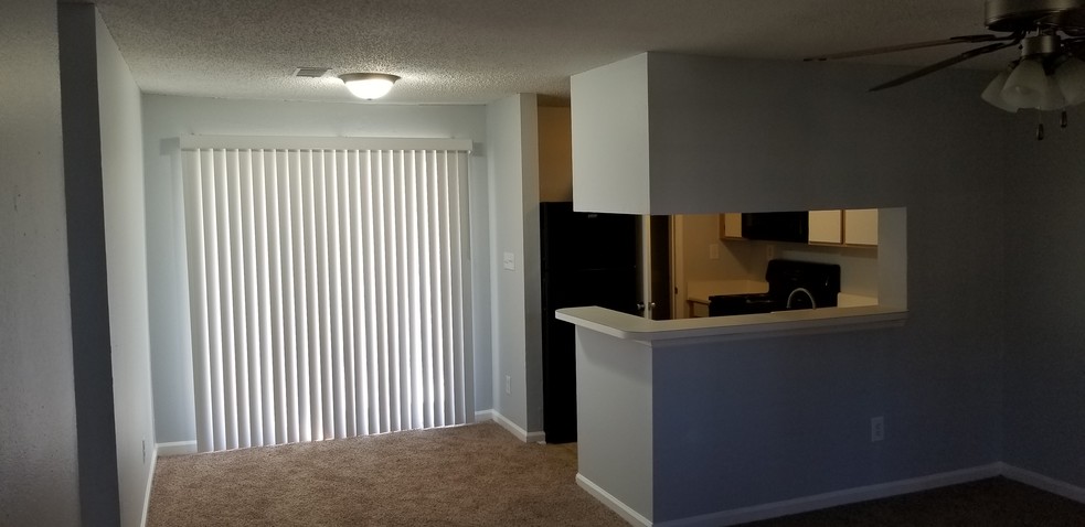 Dining Room / Kitchen - Springlake Apartments