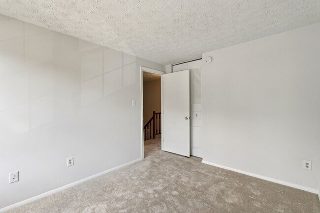 Building Photo - 7994 Tyson Oaks Cir