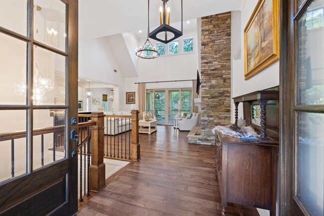 Building Photo - 1020 Bridle Bit Ln