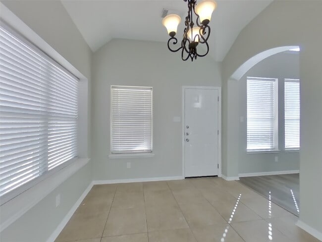 Building Photo - 11119 Maidenfair Dr