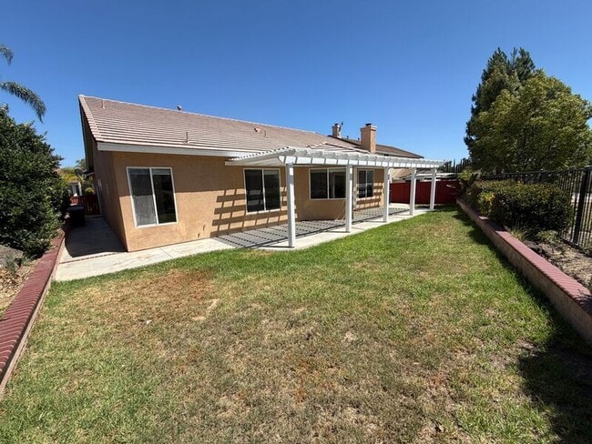 Building Photo - 41019 Promenade Chardonnay Hls