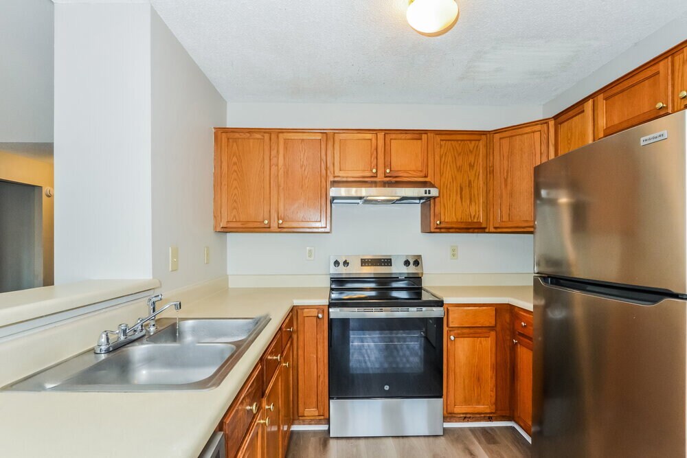 Building Photo - 1030 Jessica Lauren Dr