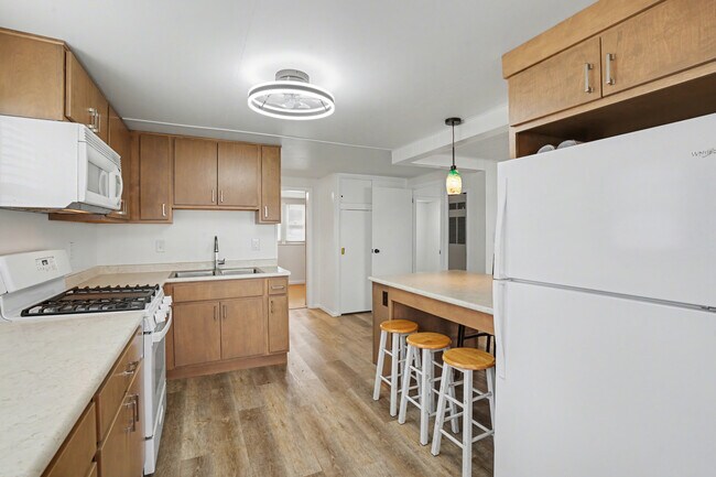 Building Photo - 6520 S 070 E