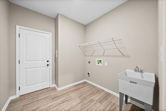 Building Photo - 2697 Rafiki Dr