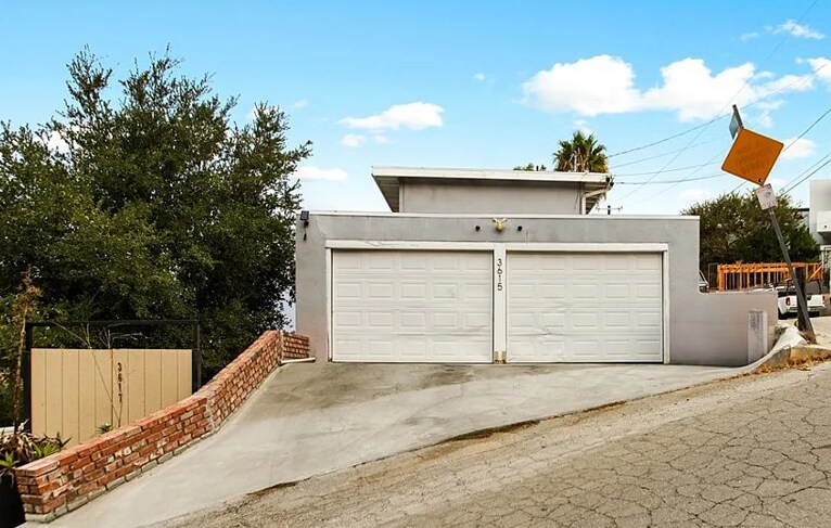 Building Photo - 3617 Sunswept Dr