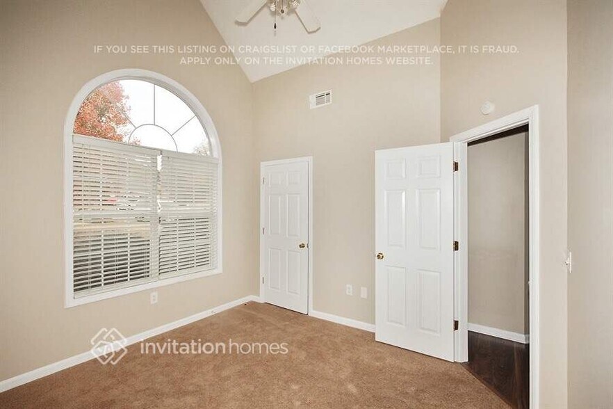 Building Photo - 60 Millcrest Dr
