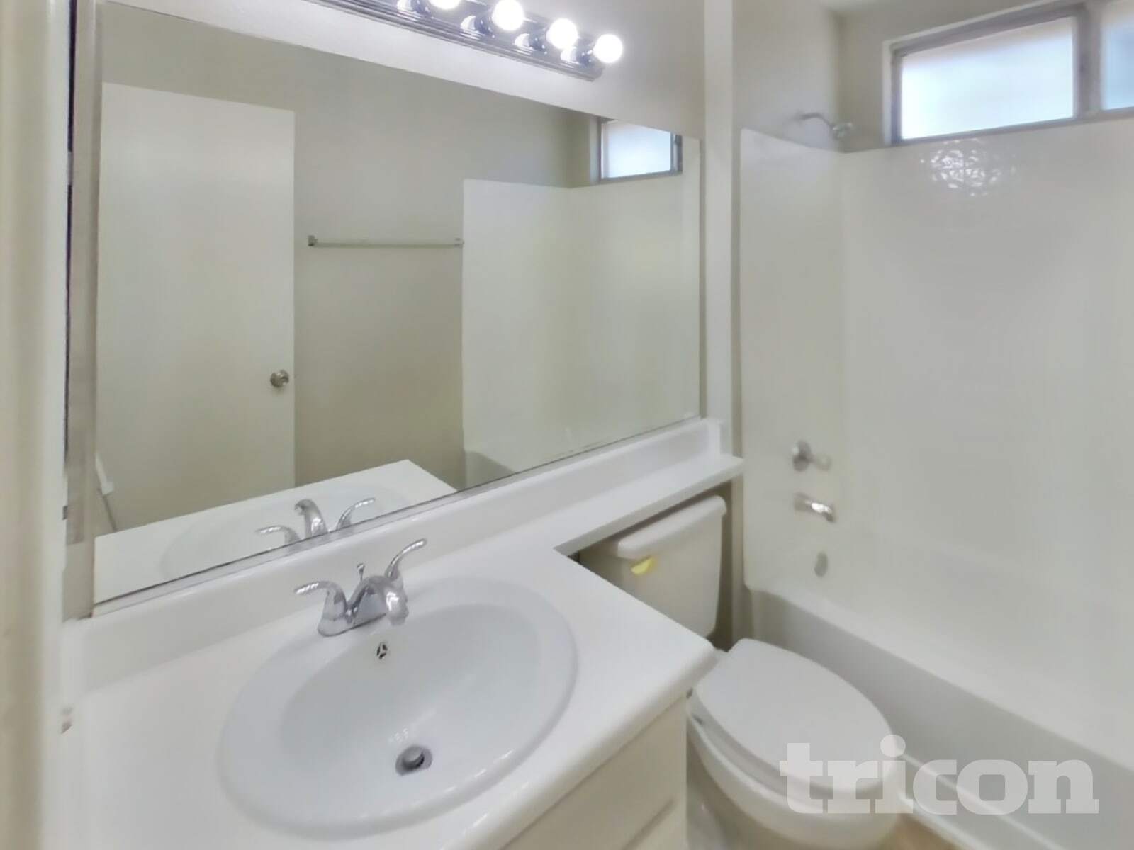 Building Photo - 2310 Superior Position St