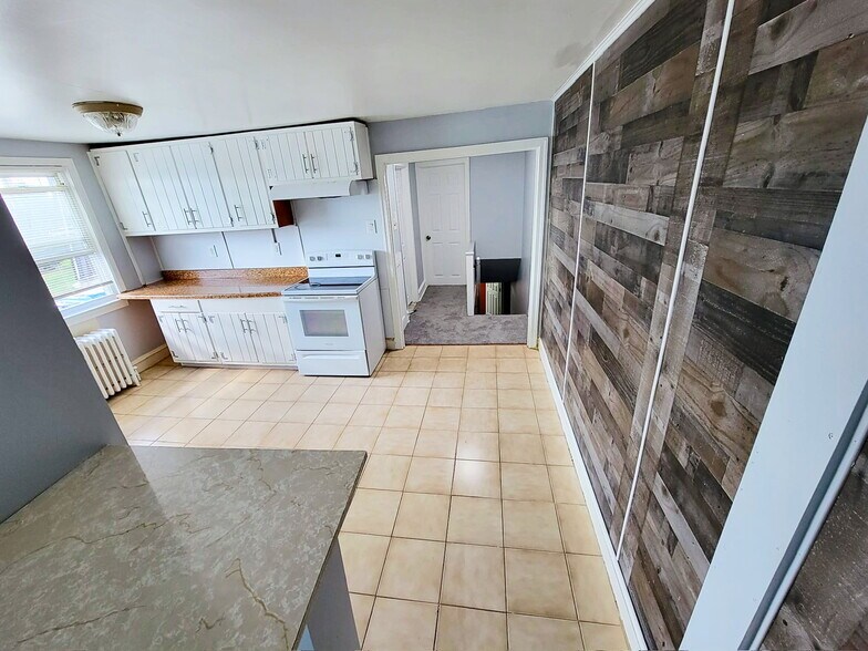 Building Photo - 29 Springton Rd