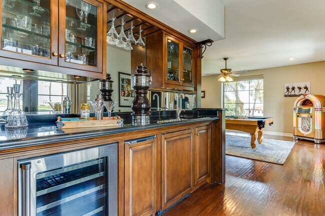 Building Photo - 1716 Paseo Del Mar