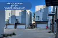 Building Photo - 212 E 14th St