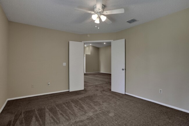 Building Photo - 11151 Stoney Point Ln W