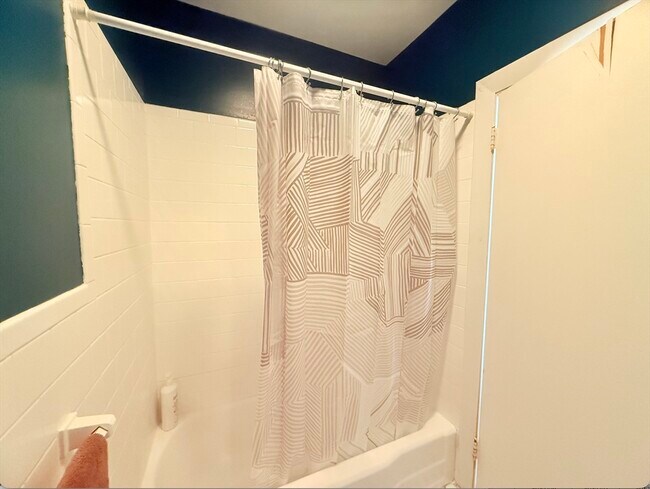 Building Photo - 278 Harvard St