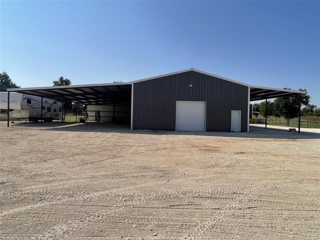 Building Photo - 6722 705