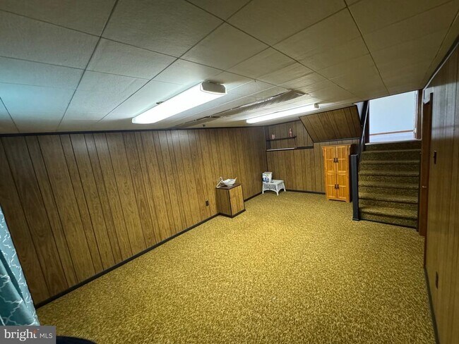 Building Photo - 172 Chapel Dr