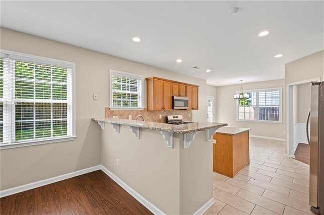 Building Photo - 1346 Dukes Creek Dr