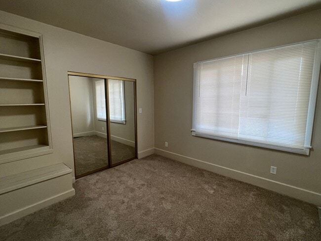 Building Photo - BEAUTIFULLY REMODELED HOME W/ HUGE OUTBUILDING!!