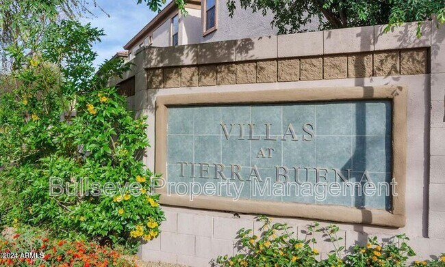 Building Photo - 3541 W Marconi Ave