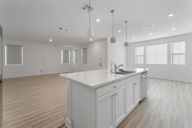 Building Photo - 27941 Silo Ln