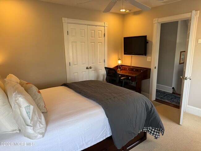 Building Photo - 333 Woodland Ave