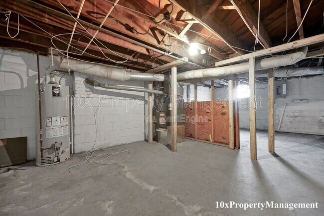 Building Photo - 530 S Terrace Ave