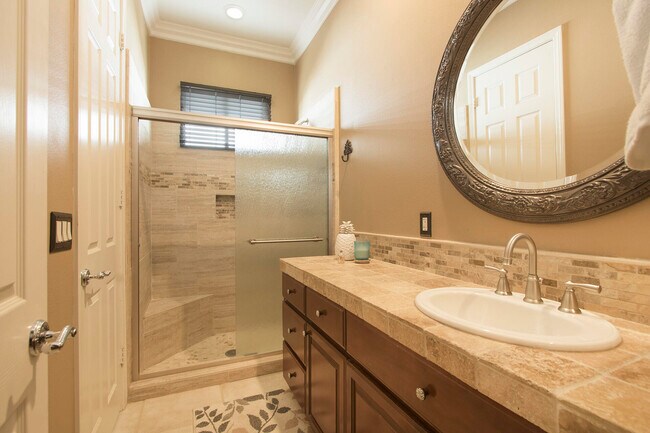 Building Photo - 57669 Santa Rosa Trail