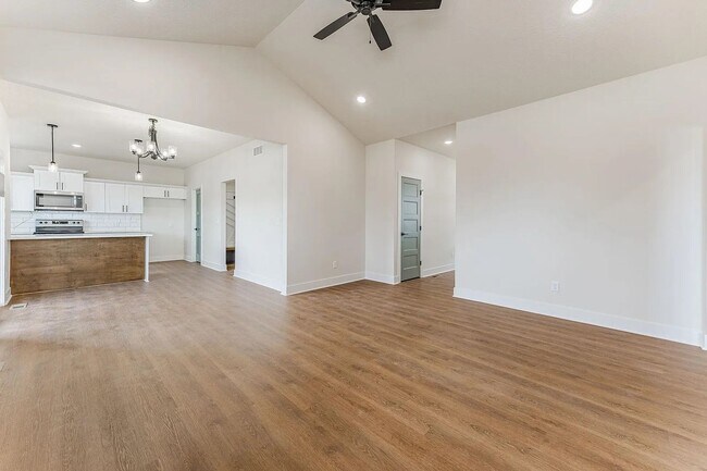 Building Photo - Single family home in Goddard Kansas. This home features 2 bedrooms, 2 bathrooms and a three car ...