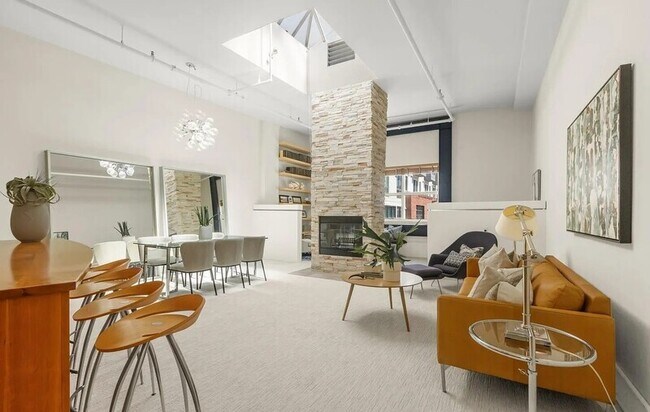 Building Photo - 59 Rodgers St