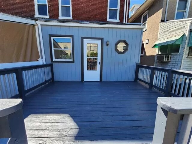 Building Photo - 944 S 24th St