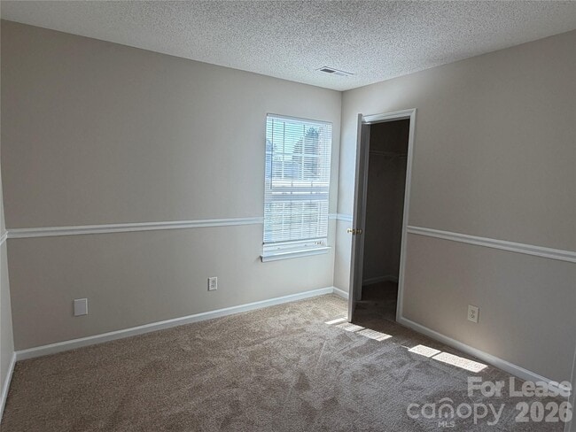 Building Photo - 137 Camforth Dr