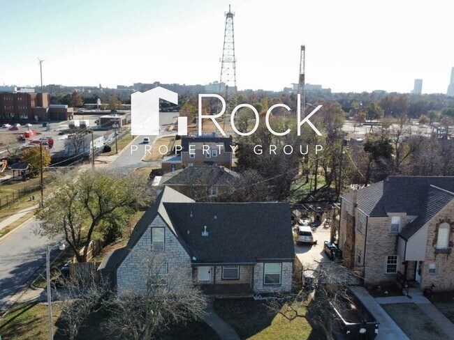 Building Photo - Remodeled Historic Home Near the Capitol, Uptown, Midtown and Paseo districts