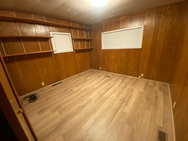 Building Photo - 11 Shovel Head Dr