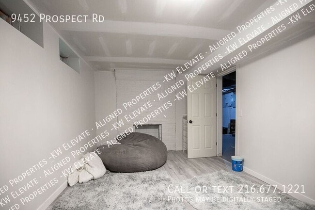 Building Photo - 9452 Prospect Rd