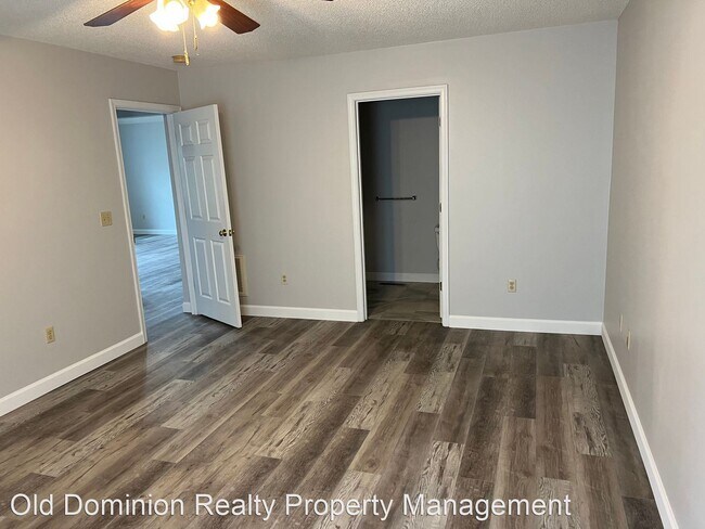 Building Photo - 2 br, 2 bath House - 5B Angler Landing