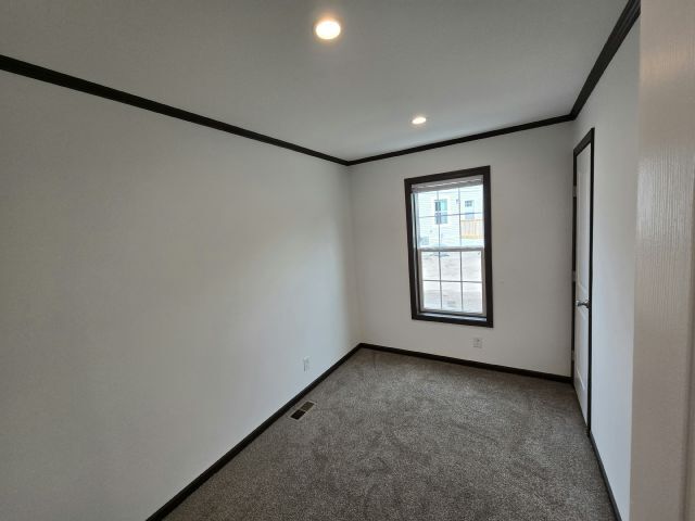 Building Photo - 369 Brutus Dr